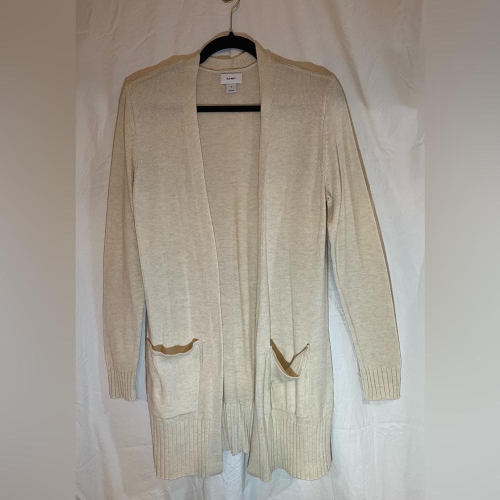 Old Navy cream colored cardigan sweater size medium